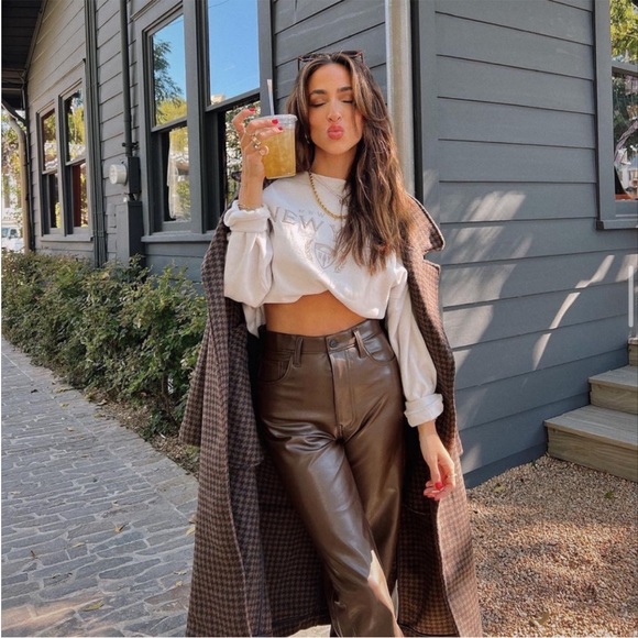 Abercrombie & Fitch Pants - Abercrombie & Fitch The 90s Straight Ultra High Rise Faux Leather Pants